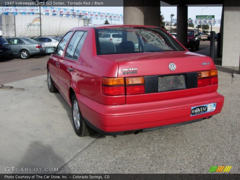 Tornado Red / Black 1997 Volkswagen Jetta GLS Sedan