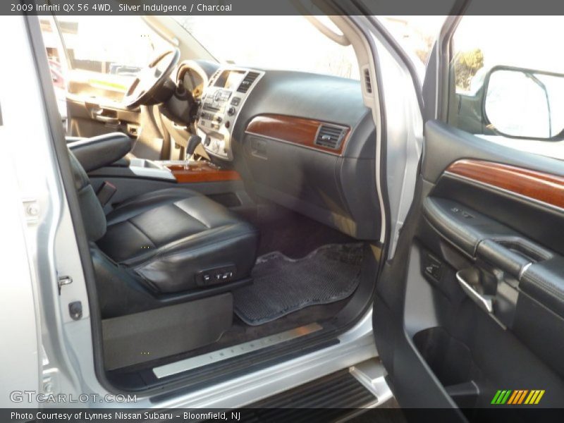 Silver Indulgence / Charcoal 2009 Infiniti QX 56 4WD