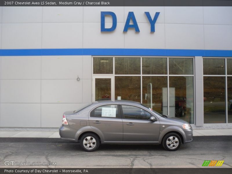 Medium Gray / Charcoal Black 2007 Chevrolet Aveo LS Sedan
