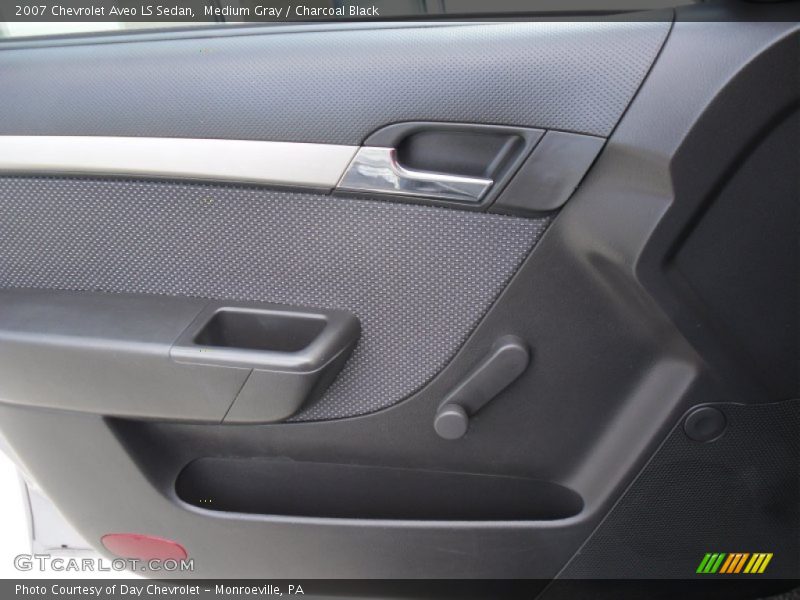 Medium Gray / Charcoal Black 2007 Chevrolet Aveo LS Sedan
