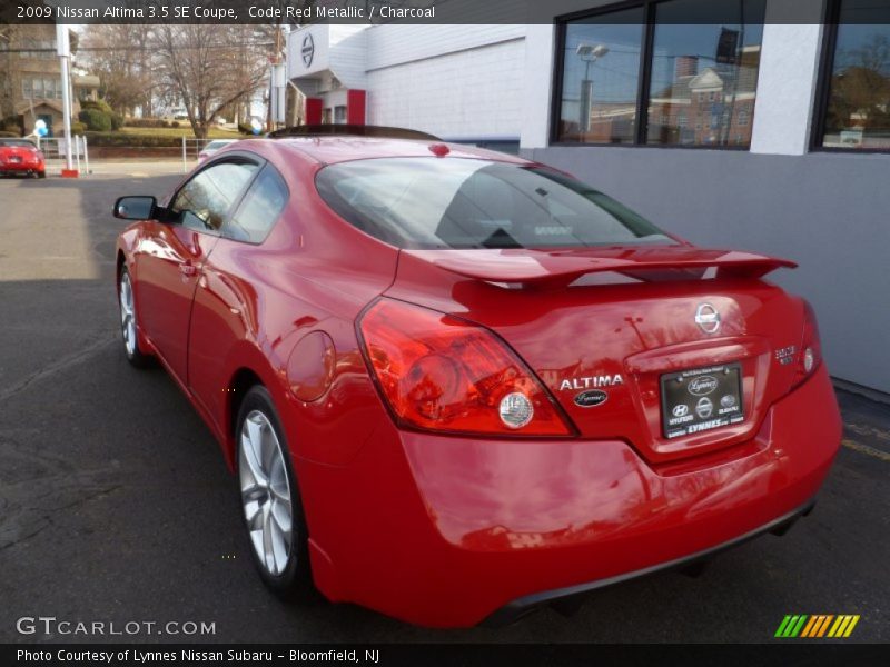 Code Red Metallic / Charcoal 2009 Nissan Altima 3.5 SE Coupe