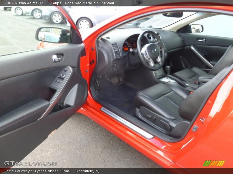 Code Red Metallic / Charcoal 2009 Nissan Altima 3.5 SE Coupe