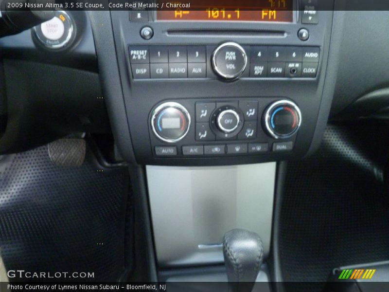 Code Red Metallic / Charcoal 2009 Nissan Altima 3.5 SE Coupe