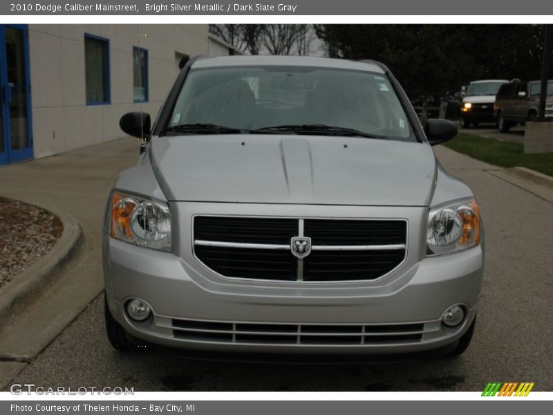 Bright Silver Metallic / Dark Slate Gray 2010 Dodge Caliber Mainstreet
