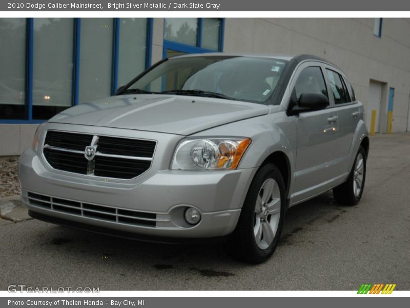 Bright Silver Metallic / Dark Slate Gray 2010 Dodge Caliber Mainstreet