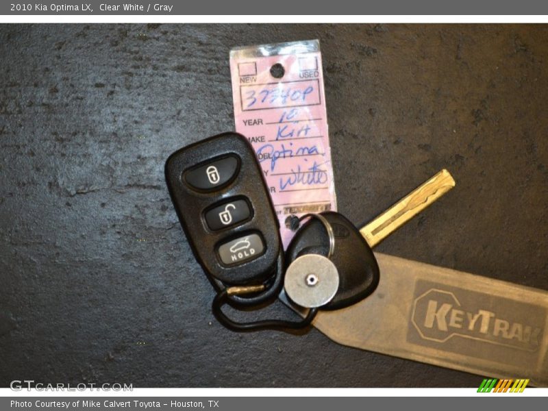 Clear White / Gray 2010 Kia Optima LX