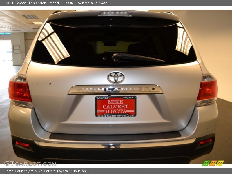 Classic Silver Metallic / Ash 2011 Toyota Highlander Limited