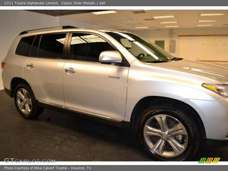Classic Silver Metallic / Ash 2011 Toyota Highlander Limited