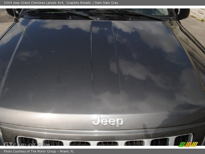 Graphite Metallic / Dark Slate Gray 2004 Jeep Grand Cherokee Laredo 4x4
