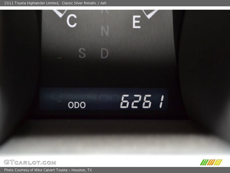 Classic Silver Metallic / Ash 2011 Toyota Highlander Limited