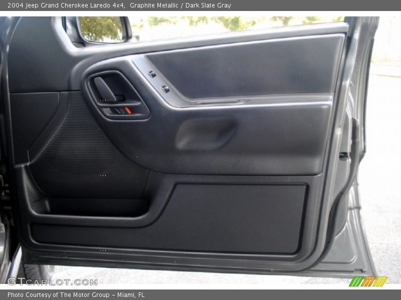 Graphite Metallic / Dark Slate Gray 2004 Jeep Grand Cherokee Laredo 4x4