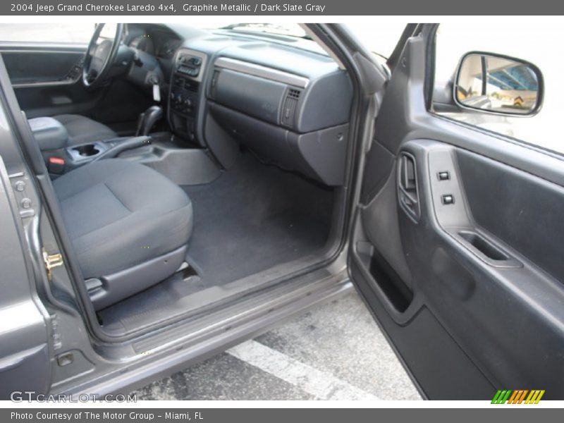 Graphite Metallic / Dark Slate Gray 2004 Jeep Grand Cherokee Laredo 4x4
