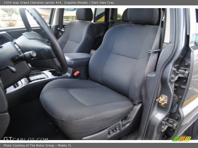 Front Seat of 2004 Grand Cherokee Laredo 4x4