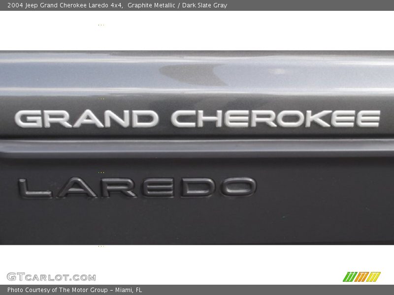 Graphite Metallic / Dark Slate Gray 2004 Jeep Grand Cherokee Laredo 4x4