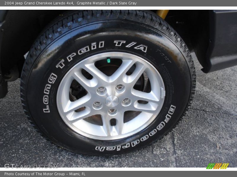  2004 Grand Cherokee Laredo 4x4 Wheel