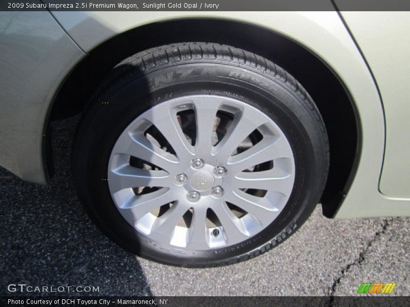 Sunlight Gold Opal / Ivory 2009 Subaru Impreza 2.5i Premium Wagon