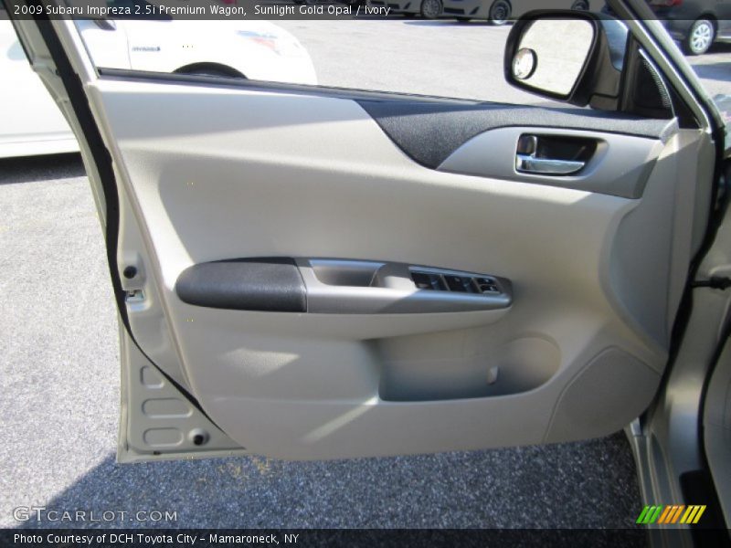 Sunlight Gold Opal / Ivory 2009 Subaru Impreza 2.5i Premium Wagon