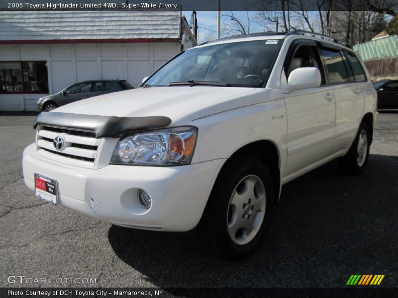 Super White / Ivory 2005 Toyota Highlander Limited 4WD