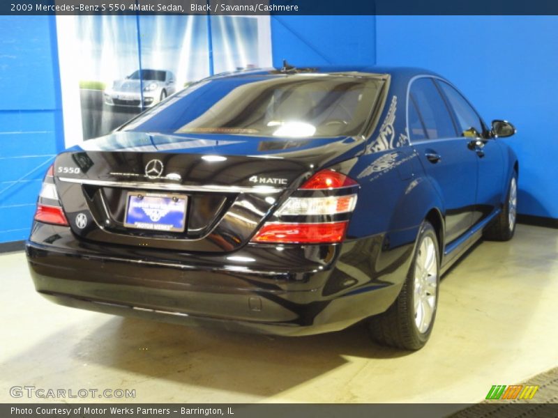 Black / Savanna/Cashmere 2009 Mercedes-Benz S 550 4Matic Sedan