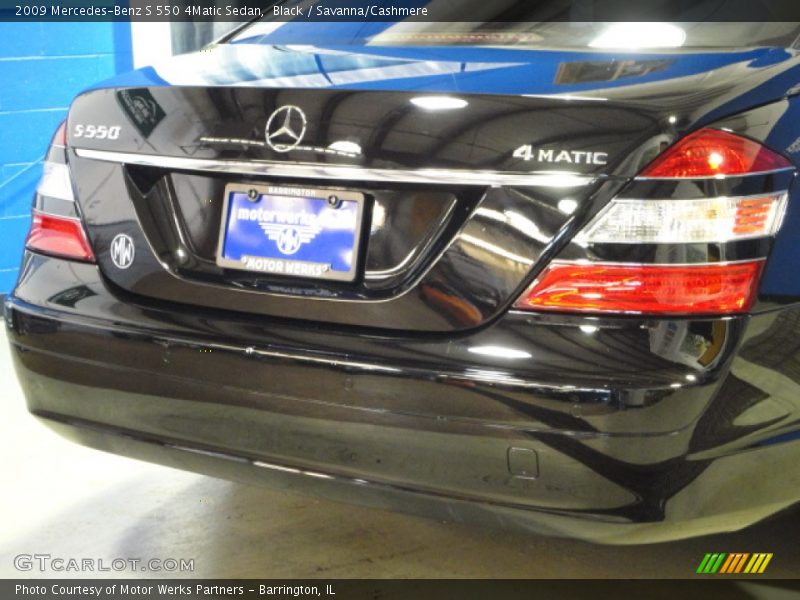 Black / Savanna/Cashmere 2009 Mercedes-Benz S 550 4Matic Sedan