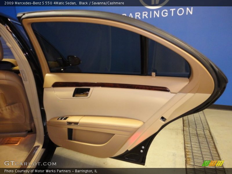 Black / Savanna/Cashmere 2009 Mercedes-Benz S 550 4Matic Sedan
