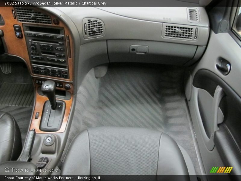 Dashboard of 2002 9-5 Arc Sedan