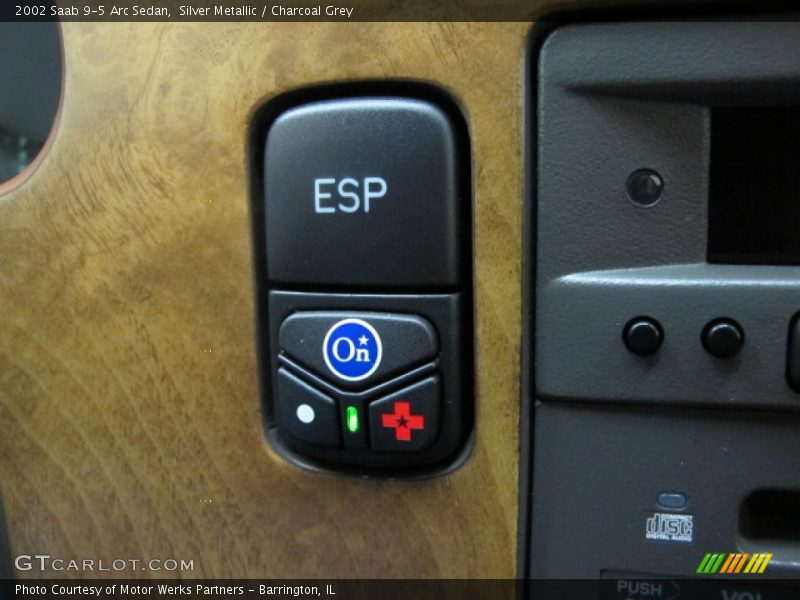 Controls of 2002 9-5 Arc Sedan