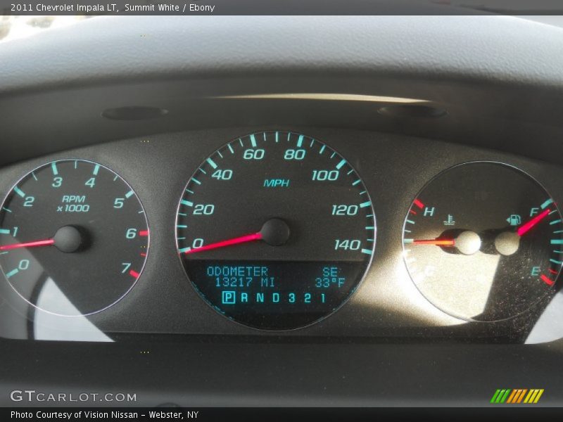 Summit White / Ebony 2011 Chevrolet Impala LT