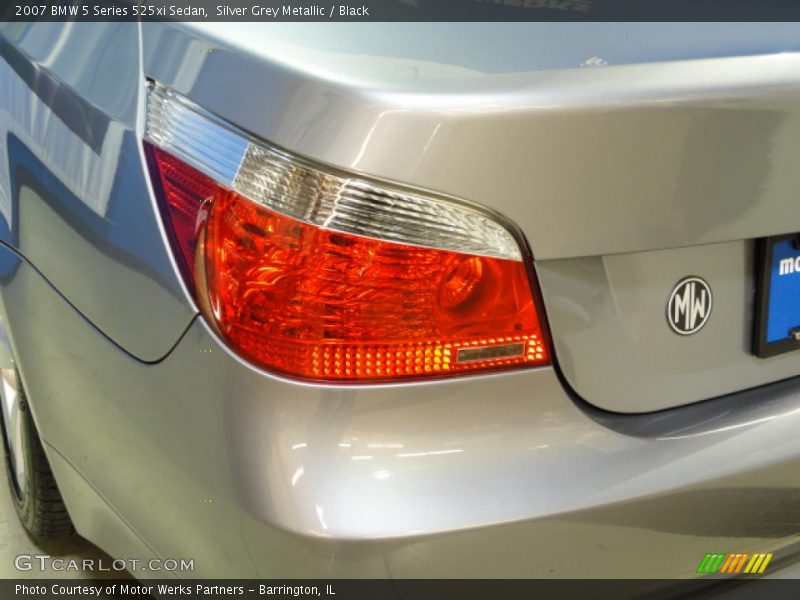 Silver Grey Metallic / Black 2007 BMW 5 Series 525xi Sedan
