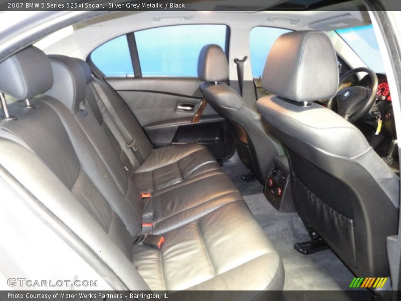 Silver Grey Metallic / Black 2007 BMW 5 Series 525xi Sedan
