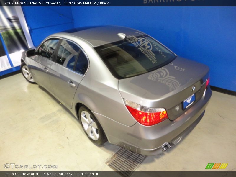 Silver Grey Metallic / Black 2007 BMW 5 Series 525xi Sedan