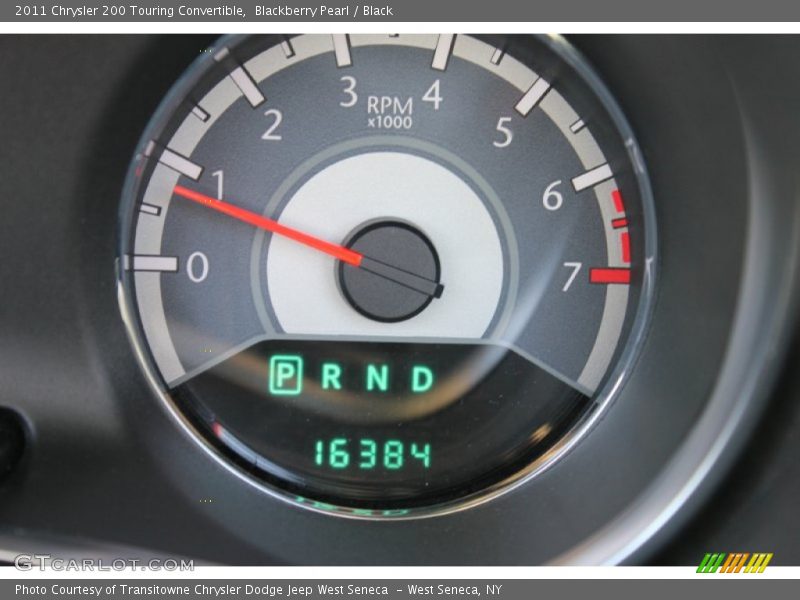 Blackberry Pearl / Black 2011 Chrysler 200 Touring Convertible