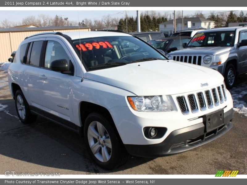 Bright White / Dark Slate Gray 2011 Jeep Compass 2.4 Latitude 4x4