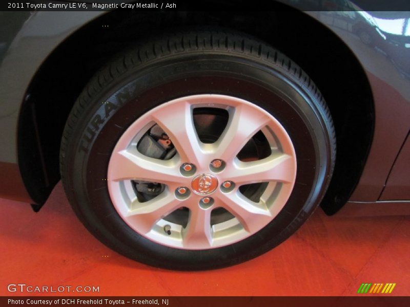Magnetic Gray Metallic / Ash 2011 Toyota Camry LE V6