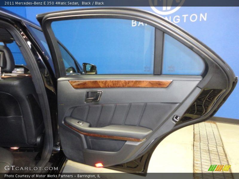 Black / Black 2011 Mercedes-Benz E 350 4Matic Sedan