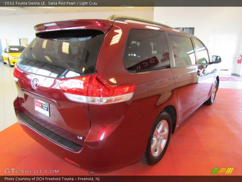 Salsa Red Pearl / Light Gray 2011 Toyota Sienna LE