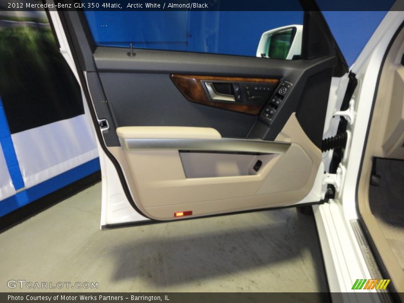 Arctic White / Almond/Black 2012 Mercedes-Benz GLK 350 4Matic