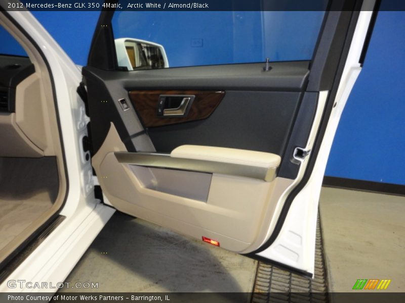 Arctic White / Almond/Black 2012 Mercedes-Benz GLK 350 4Matic
