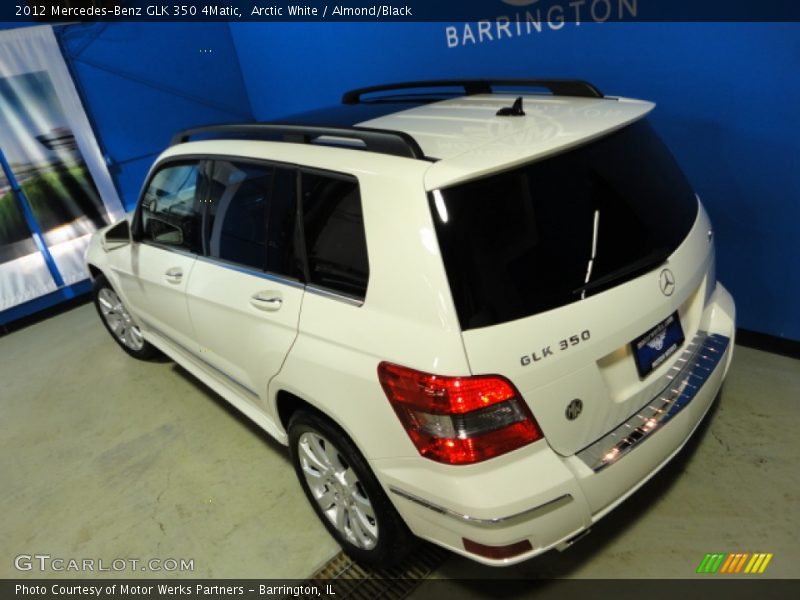 Arctic White / Almond/Black 2012 Mercedes-Benz GLK 350 4Matic