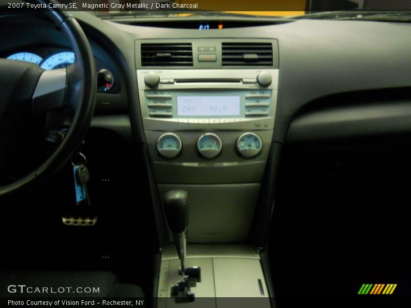 Magnetic Gray Metallic / Dark Charcoal 2007 Toyota Camry SE
