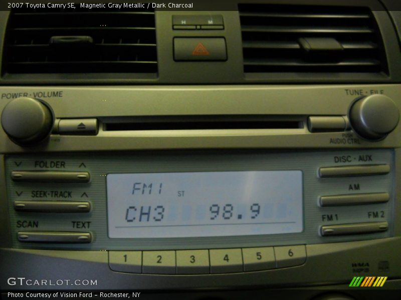 Magnetic Gray Metallic / Dark Charcoal 2007 Toyota Camry SE