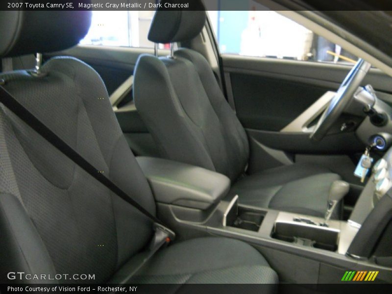 Magnetic Gray Metallic / Dark Charcoal 2007 Toyota Camry SE