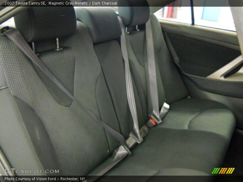 Magnetic Gray Metallic / Dark Charcoal 2007 Toyota Camry SE