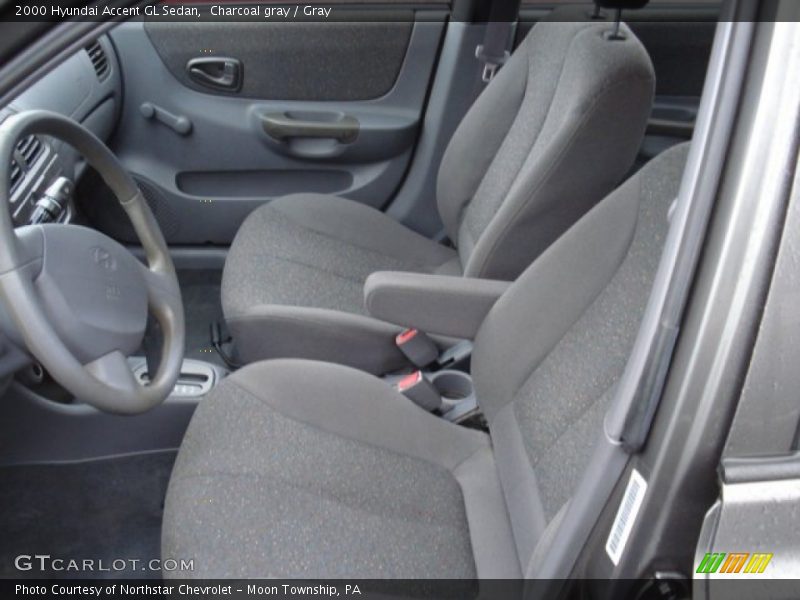 Charcoal gray / Gray 2000 Hyundai Accent GL Sedan