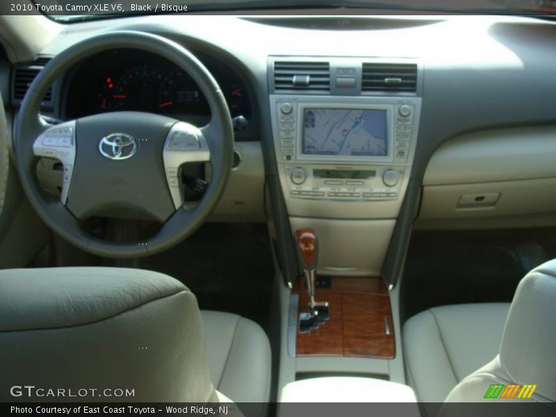 Black / Bisque 2010 Toyota Camry XLE V6