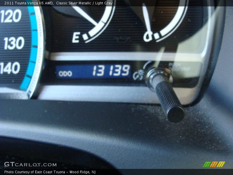 Classic Silver Metallic / Light Gray 2011 Toyota Venza V6 AWD