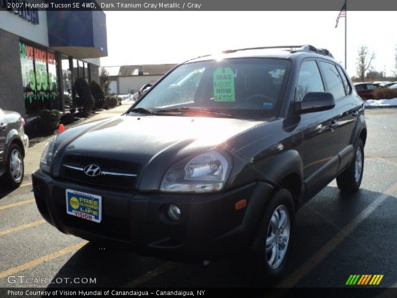 Dark Titanium Gray Metallic / Gray 2007 Hyundai Tucson SE 4WD