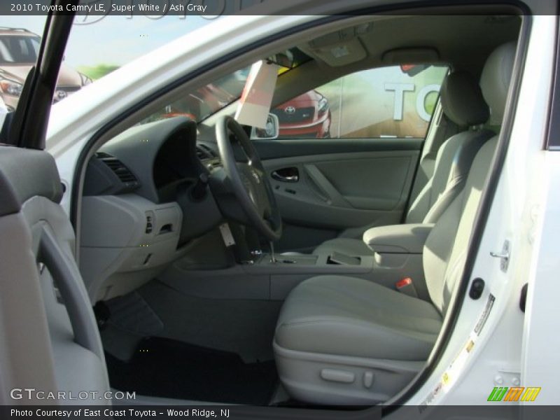 Super White / Ash Gray 2010 Toyota Camry LE