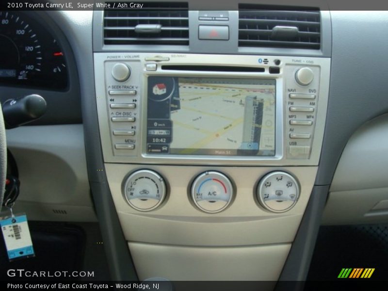 Super White / Ash Gray 2010 Toyota Camry LE