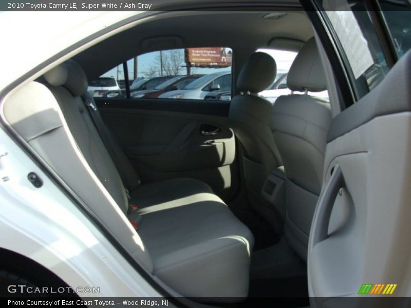 Super White / Ash Gray 2010 Toyota Camry LE